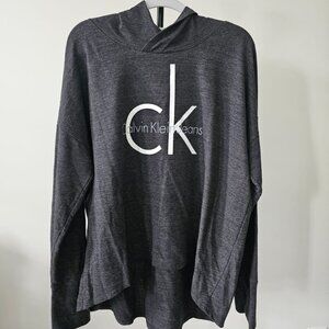 Calvin Klein. Sweater. Sixe XL. Color Gray